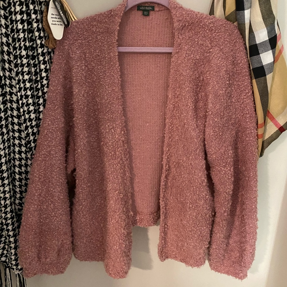Oversized pink cardigan